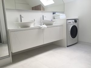 Дом из газобетона на монолитной плите