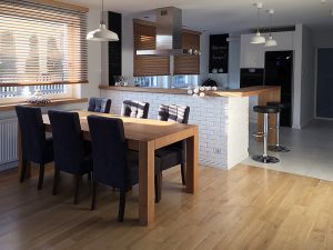 Дом из газобетона на монолитной плите