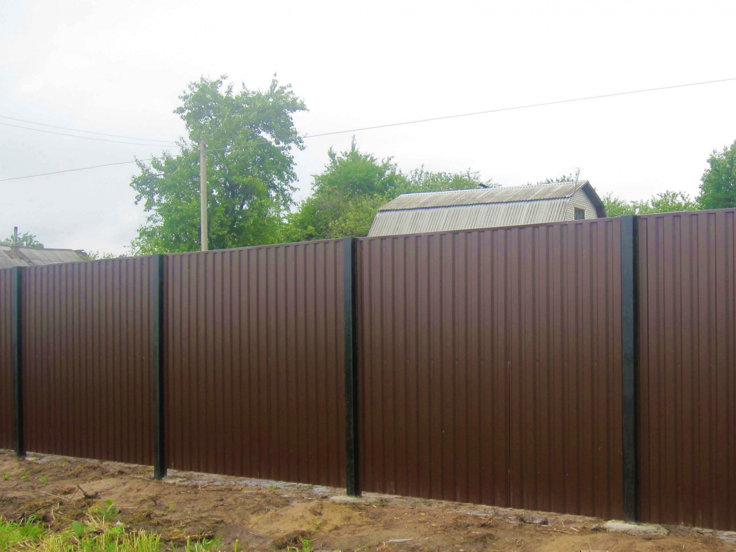 Заборы из профнастила в Сургуте